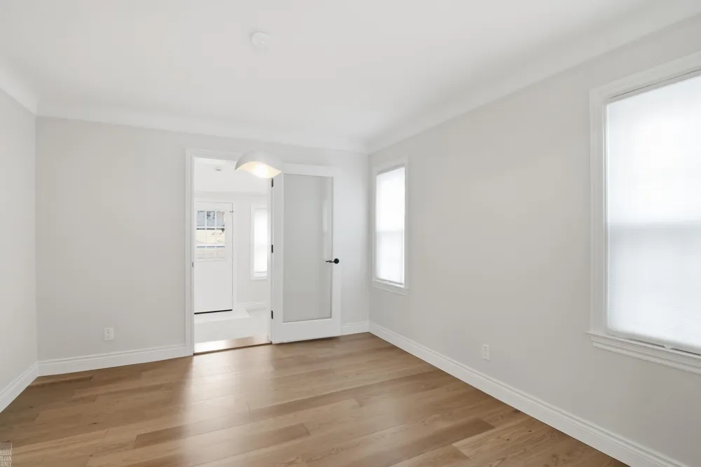 1342 Hollywood Avenue Grosse Pointe Woods City, MI 48236