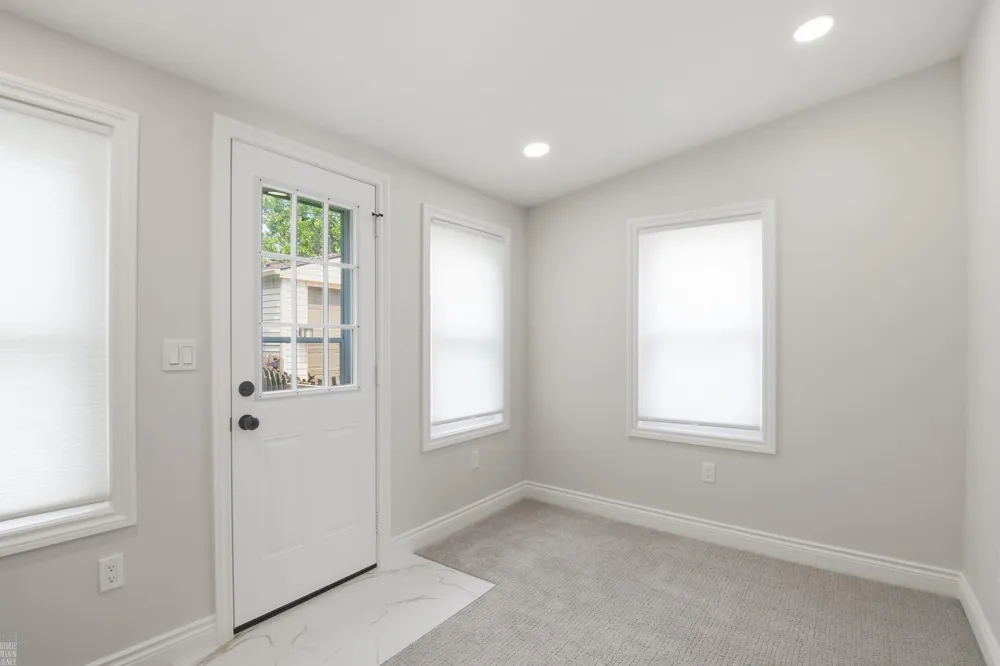 1342 Hollywood Avenue Grosse Pointe Woods City, MI 48236