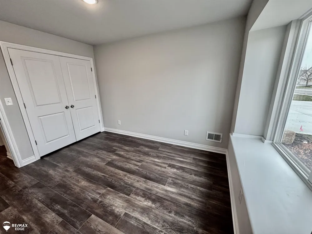 28001 Gregory Street Mundy Township, MI 48439