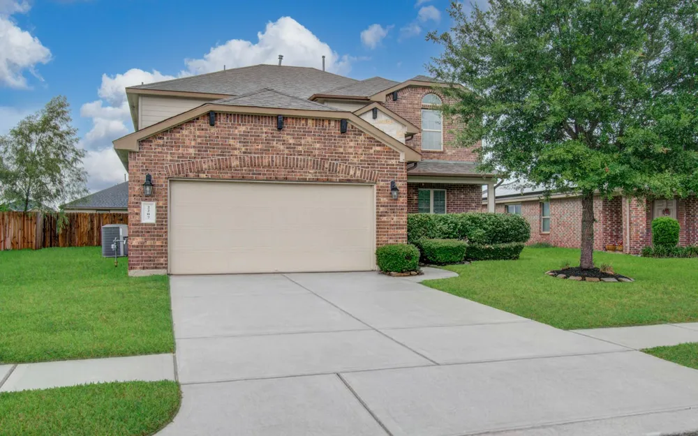2207 Manchester Crossing Drive Fresno, TX 77545