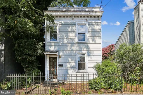204 PAYNE STREET
