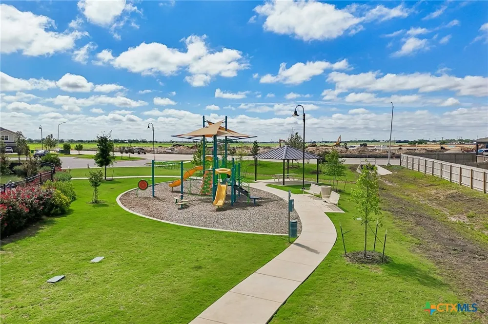 4037 Sun Meadow Lane Seguin, TX 78155