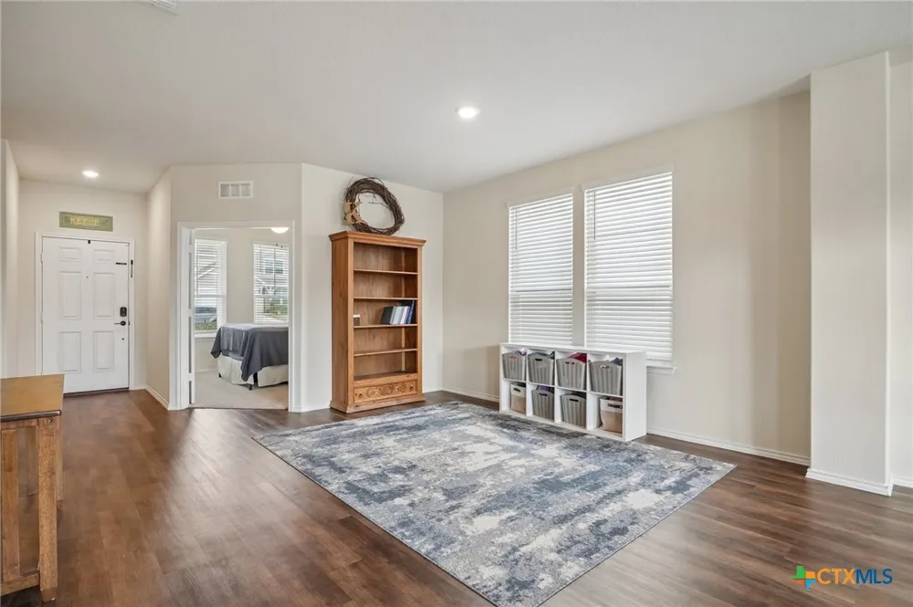4037 Sun Meadow Lane Seguin, TX 78155