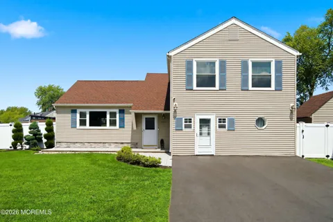 1038 Hazelwood Road