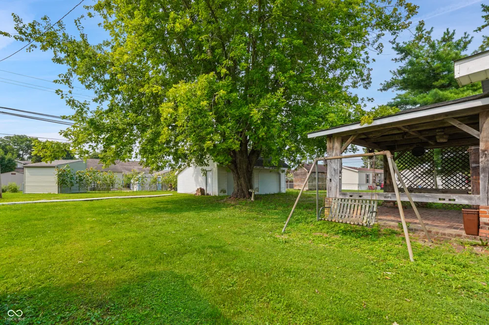 305 E Walnut Street Frankton, IN 46044