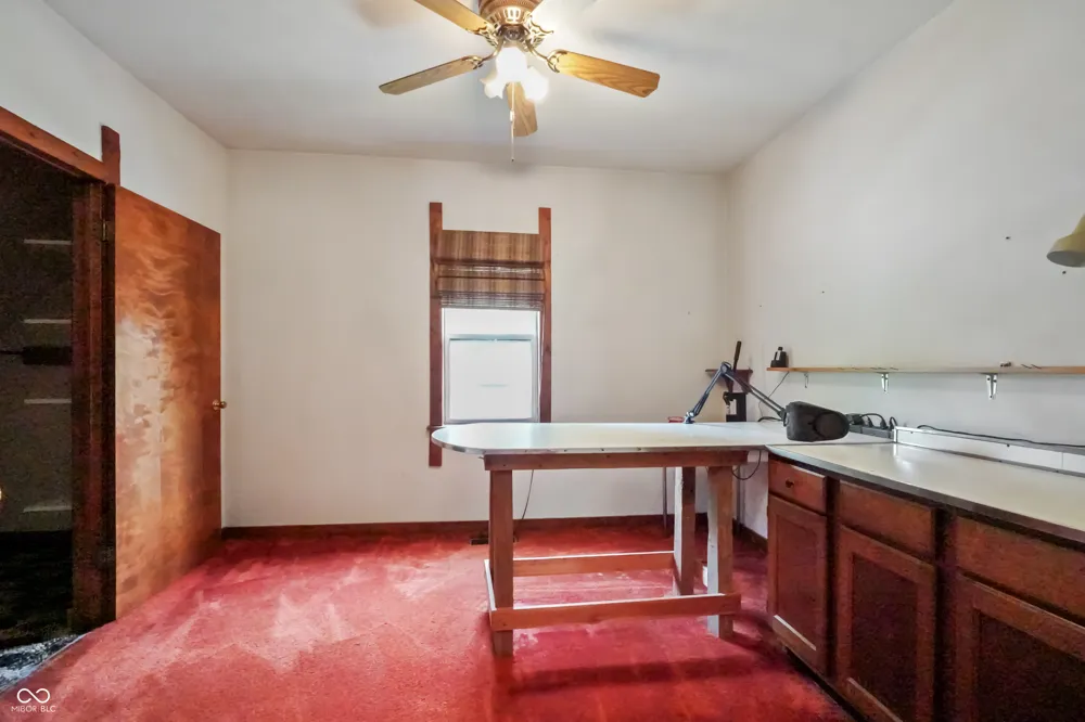 305 E Walnut Street Frankton, IN 46044
