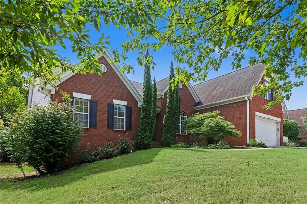 2531 Apalachee Run Way Dacula, GA 30019