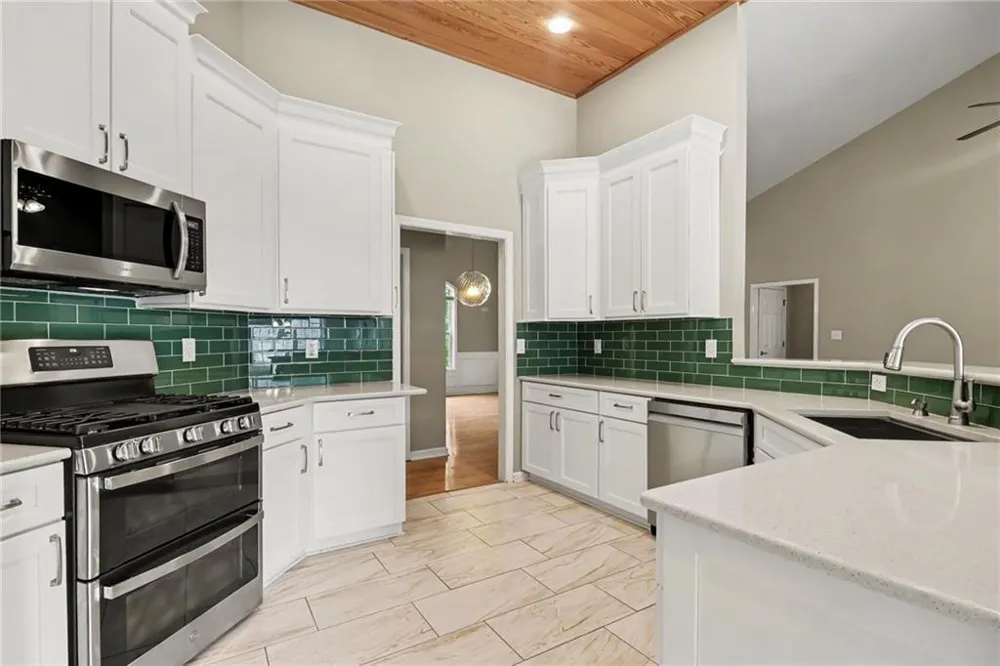 2531 Apalachee Run Way Dacula, GA 30019