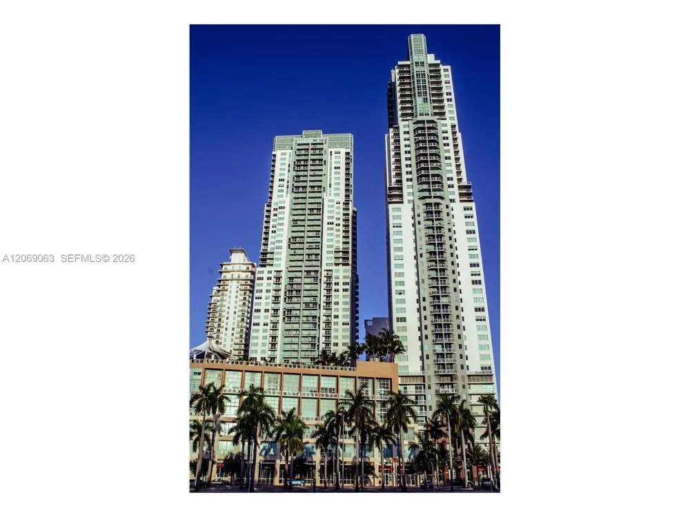 244 Biscayne Blvd #3902 Miami, FL 33132