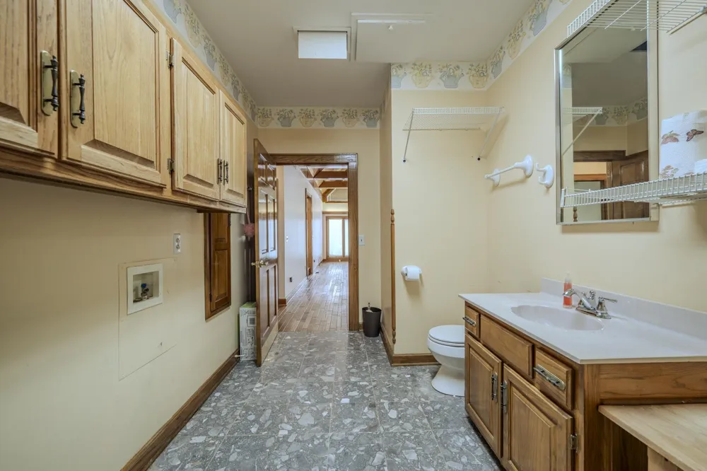 70 MARIE LN Savannah, TN 38372
