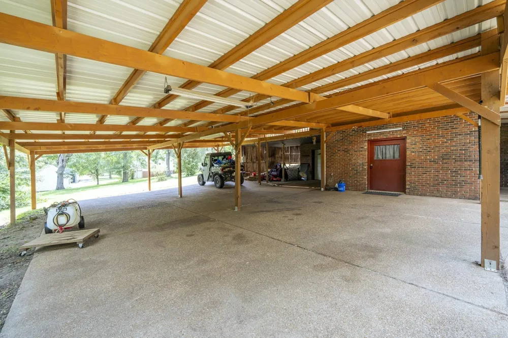 70 MARIE LN Savannah, TN 38372