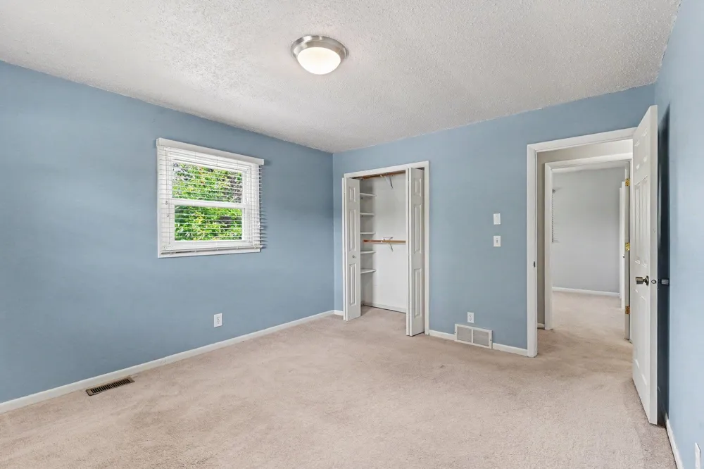 3480 E Long Lake Road Long Lake Township, MI 49685