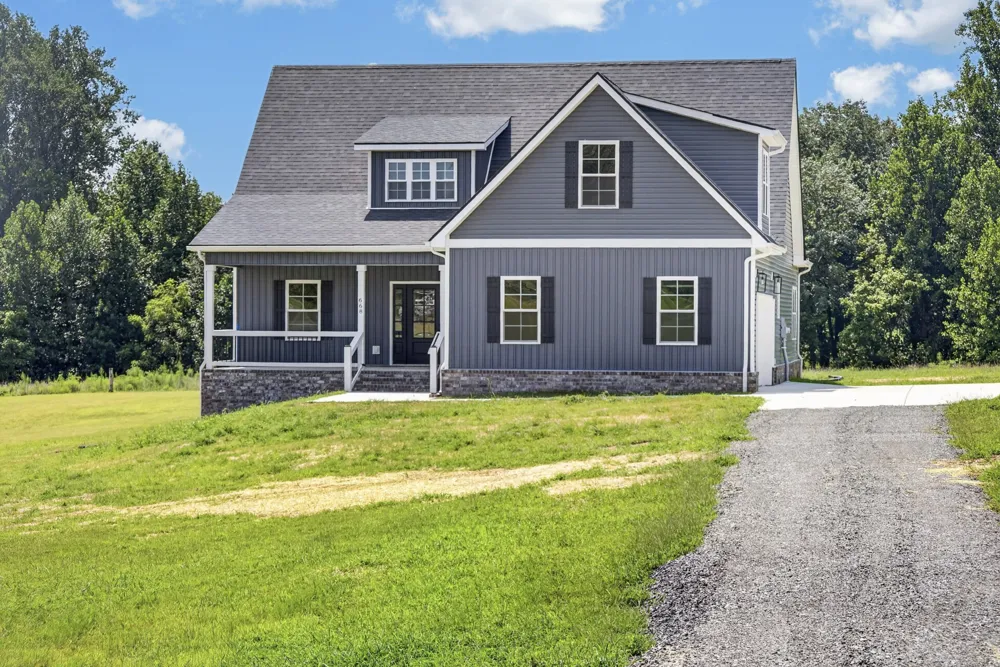668 Jefferson Road Smithville, TN 37166