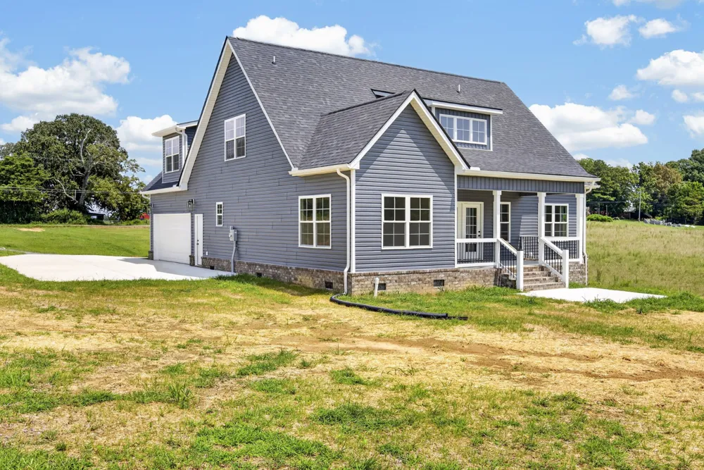 668 Jefferson Road Smithville, TN 37166
