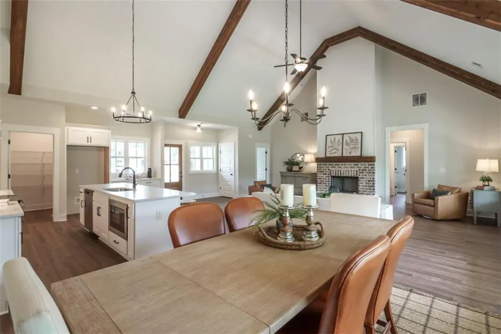 345 Woodfin Way Social Circle, GA 30025