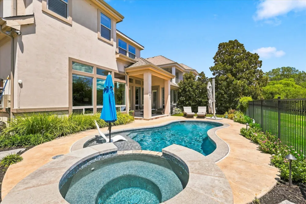 520 Queensbury Turn Southlake, TX 76092
