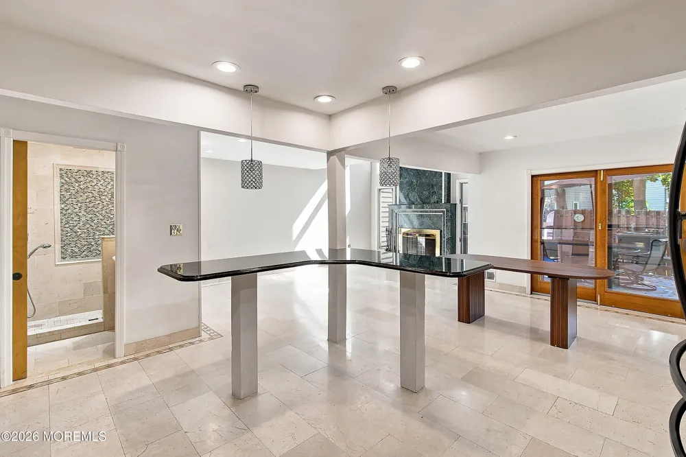137 Marina Bay Court Highlands, NJ 07732