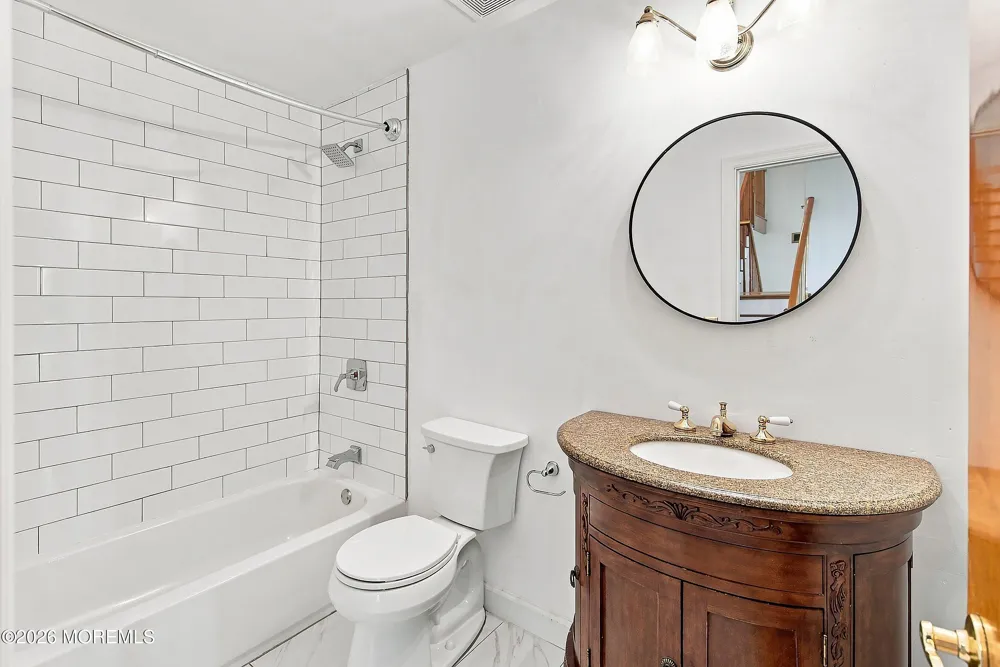 137 Marina Bay Court Highlands, NJ 07732