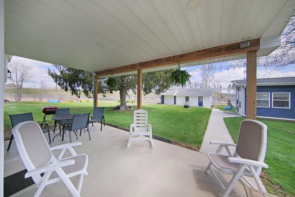 302 Hillsdale Street Blackman Charter Township, MI 49202