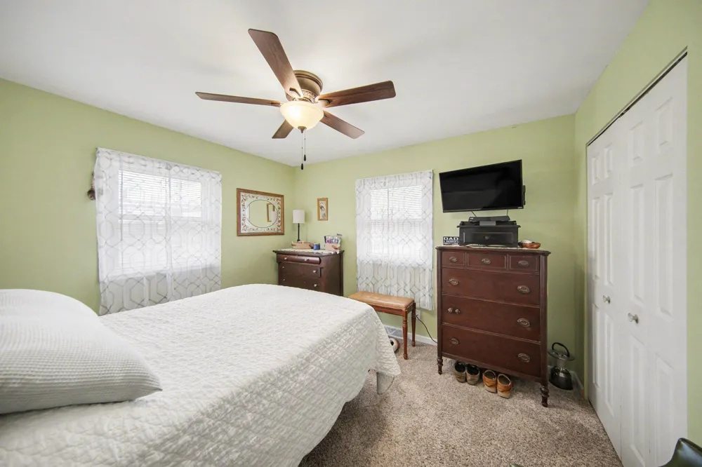 302 Hillsdale Street Blackman Charter Township, MI 49202
