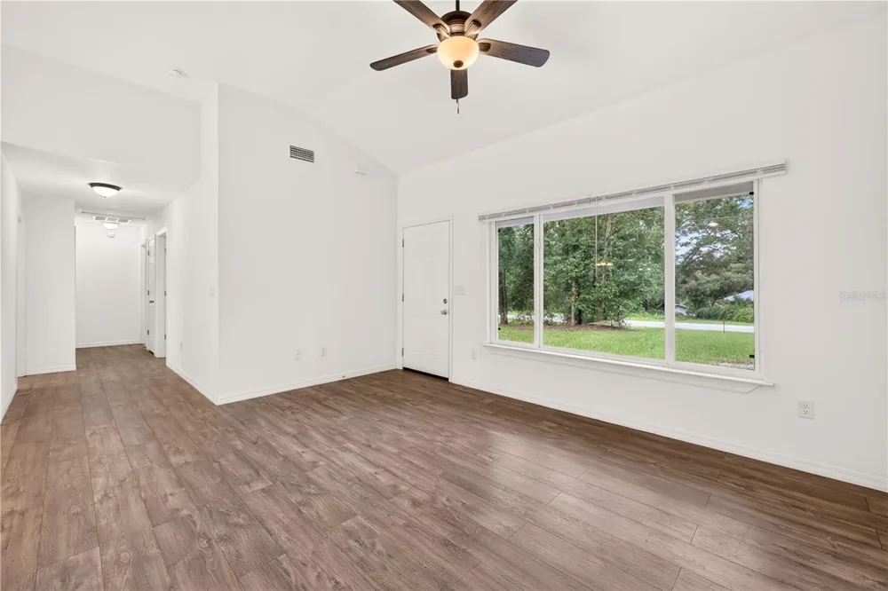 6255 SE 165TH COURT Ocklawaha, FL 32179