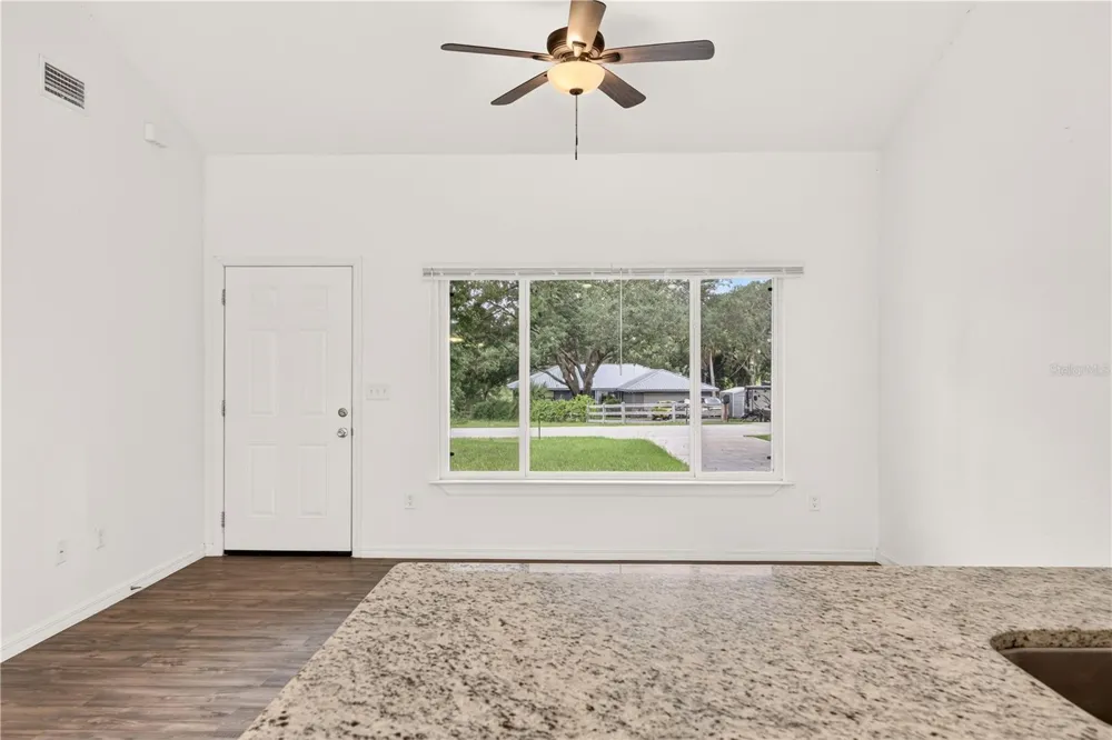6255 SE 165TH COURT Ocklawaha, FL 32179