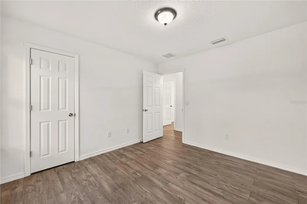 6255 SE 165TH COURT Ocklawaha, FL 32179
