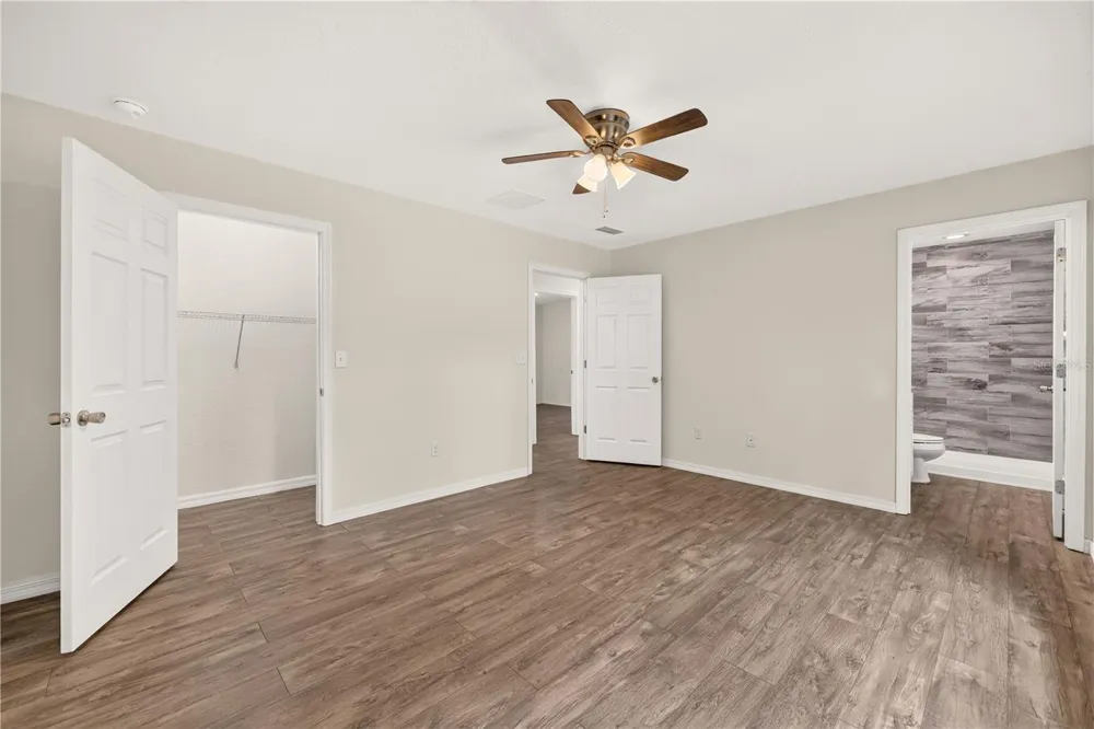 6255 SE 165TH COURT Ocklawaha, FL 32179