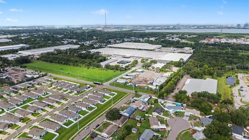 5608 12TH AVENUE S Tampa, FL 33619