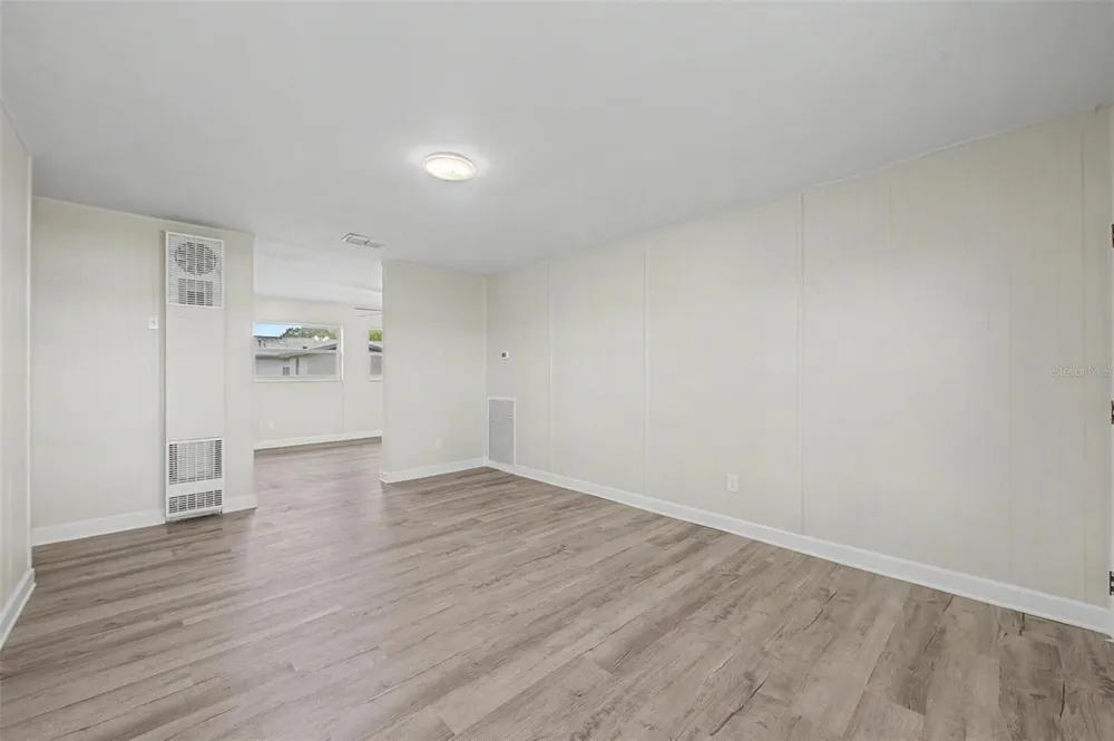 5608 12TH AVENUE S Tampa, FL 33619