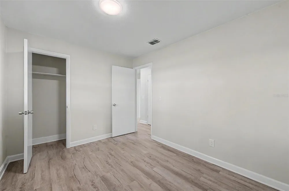 5608 12TH AVENUE S Tampa, FL 33619