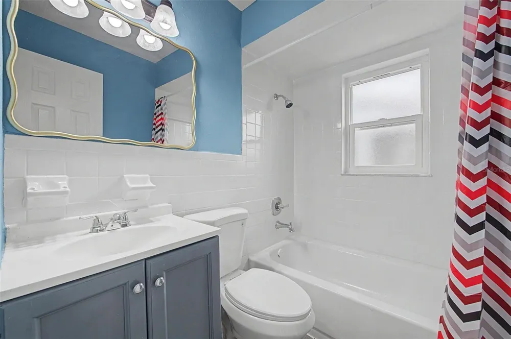 5608 12TH AVENUE S Tampa, FL 33619