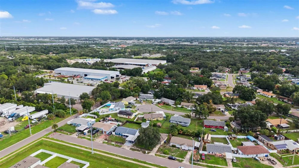 5608 12TH AVENUE S Tampa, FL 33619