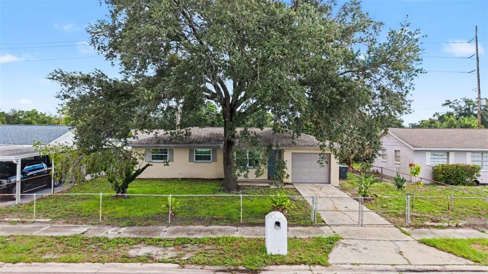 5608 12TH AVENUE S Tampa, FL 33619