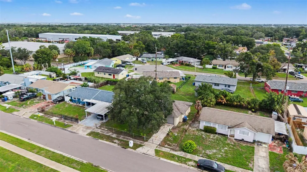 5608 12TH AVENUE S Tampa, FL 33619
