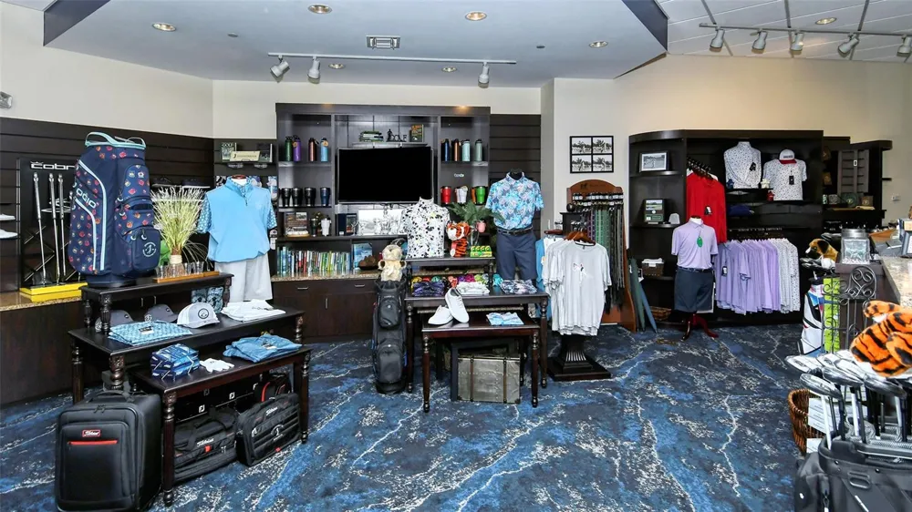 9330 CLUBSIDE CIRCLE #3306 Sarasota, FL 34238