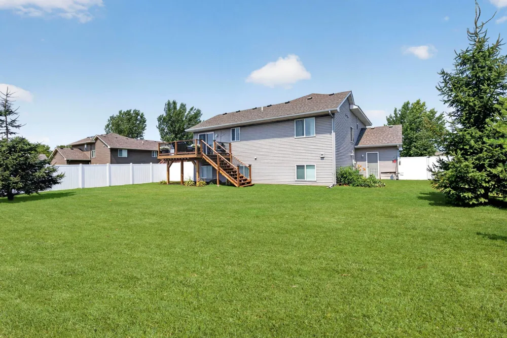 9067 Wolves Street Brainerd, MN 56401