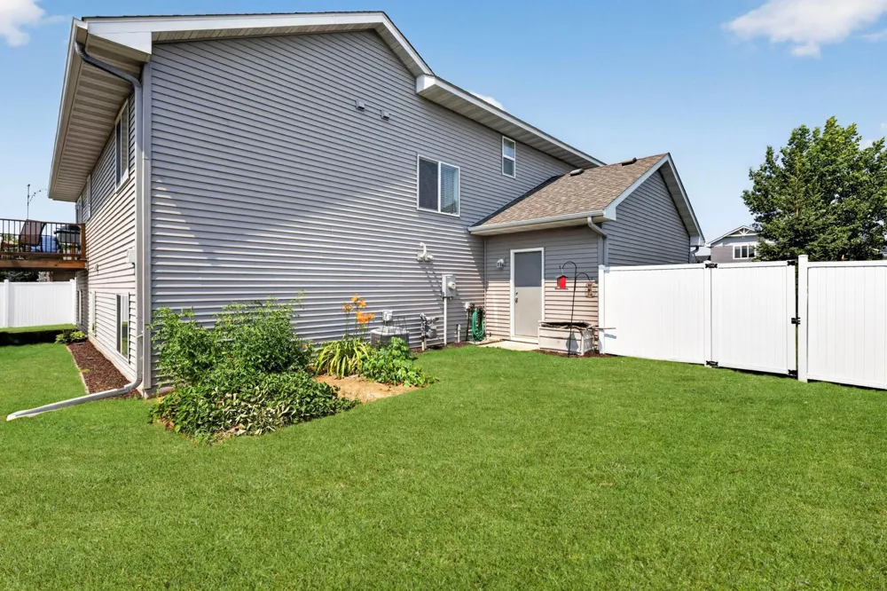 9067 Wolves Street Brainerd, MN 56401