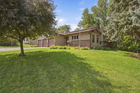 13036 Ottawa Drive