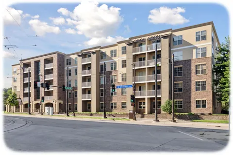 2900 University Avenue SE #208