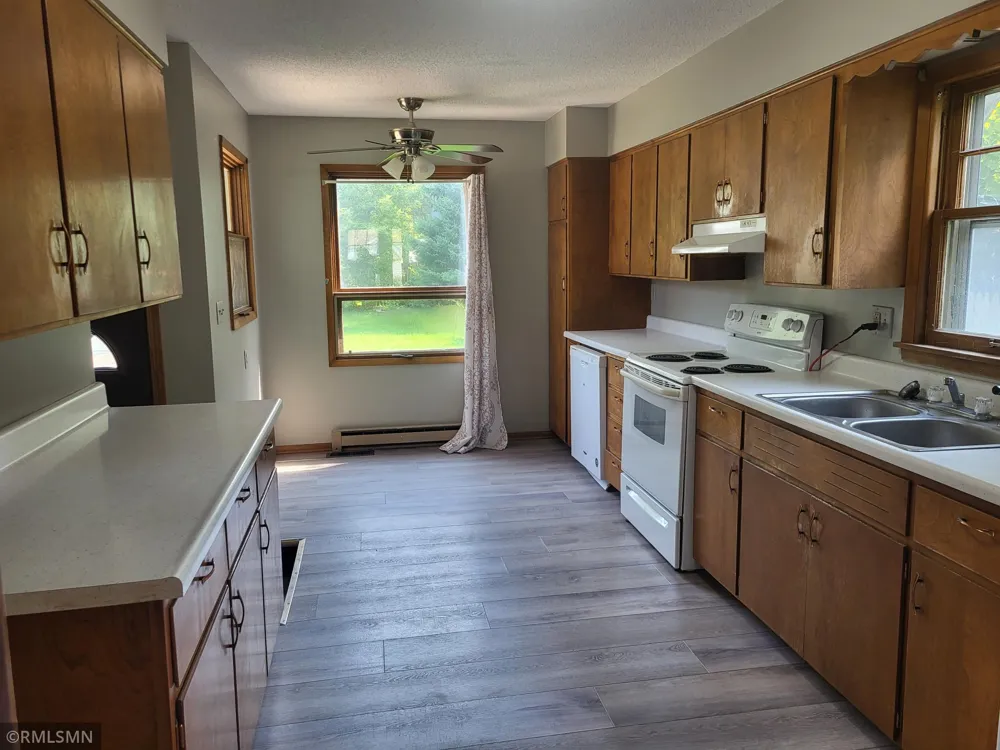 919 6th Street SW Willmar, MN 56201