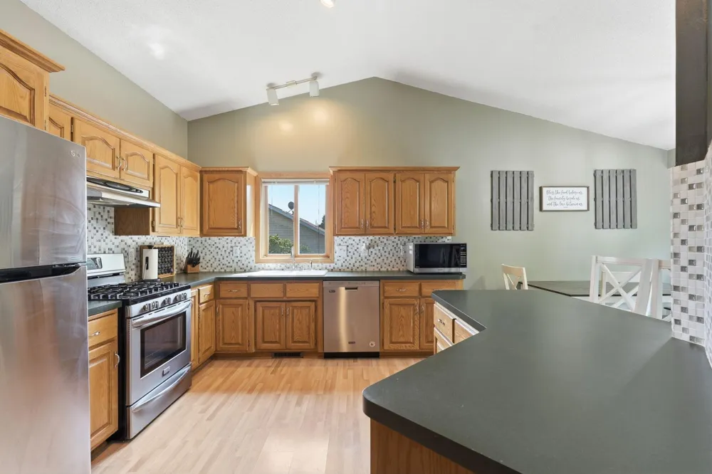 30936 Marigold Lane Lindstrom, MN 55045
