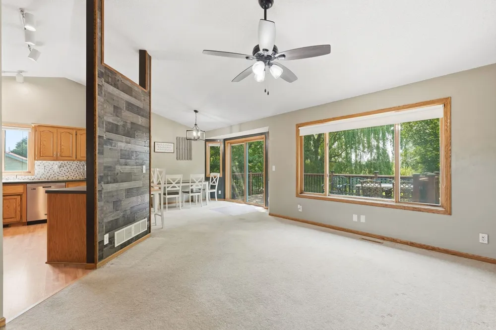 30936 Marigold Lane Lindstrom, MN 55045
