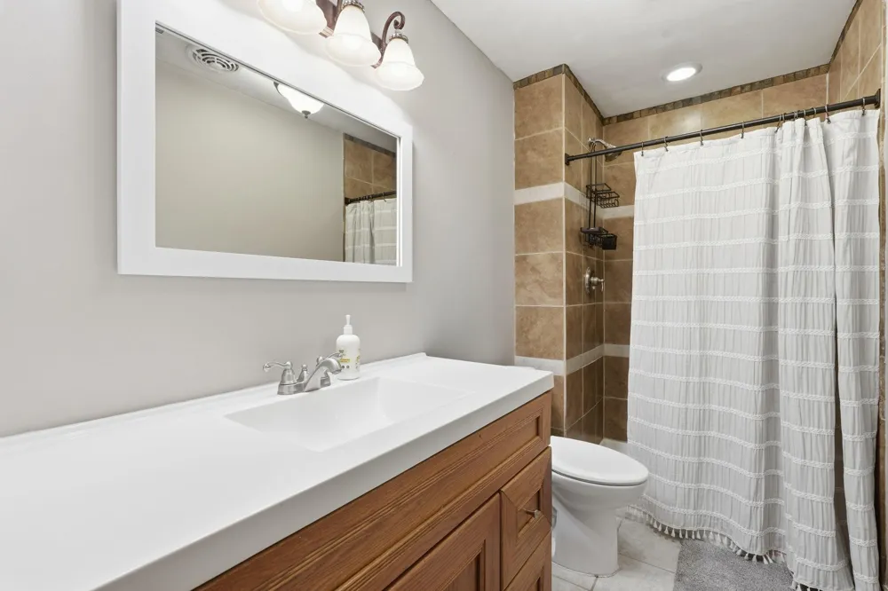 30936 Marigold Lane Lindstrom, MN 55045