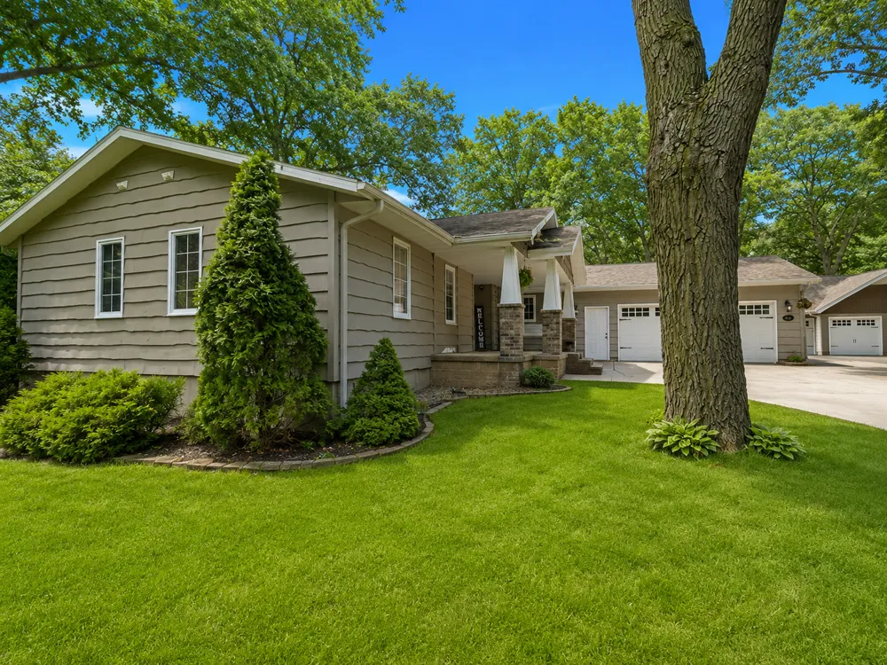 801 8th Avenue NE Little Falls, MN 56345