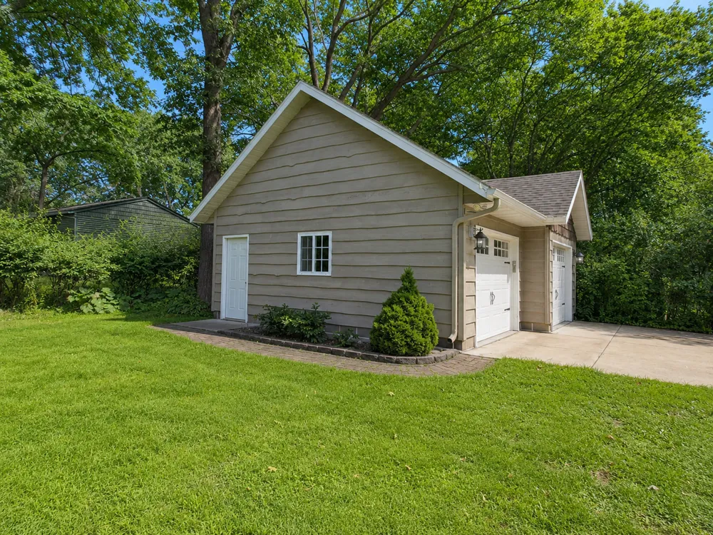 801 8th Avenue NE Little Falls, MN 56345