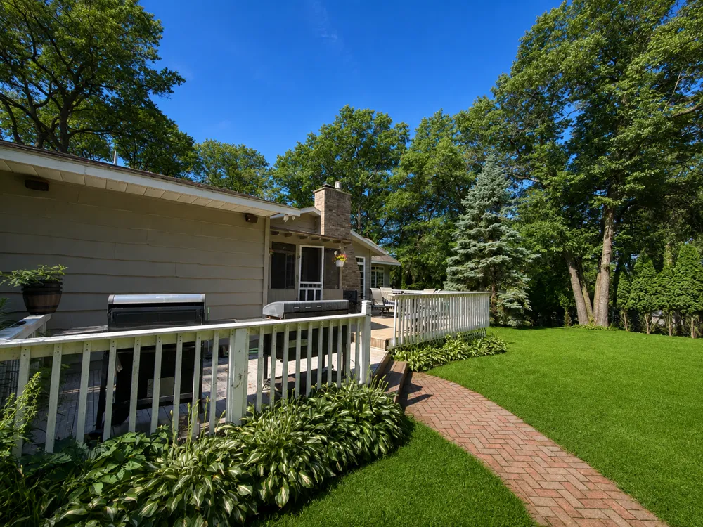 801 8th Avenue NE Little Falls, MN 56345