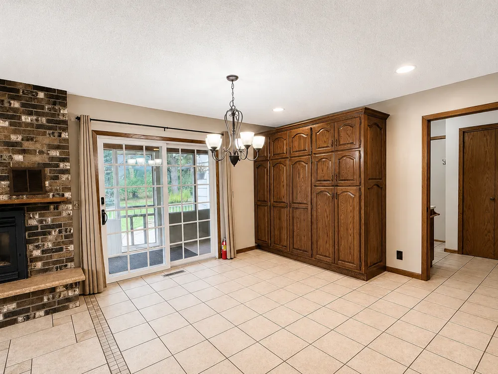 801 8th Avenue NE Little Falls, MN 56345