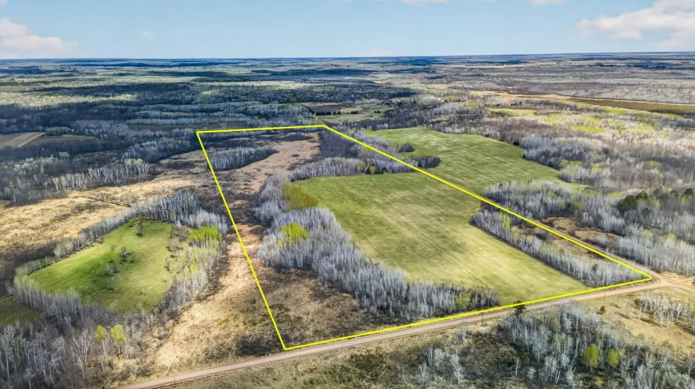 29224 Hawk Nest Lane Hinckley, MN 55037