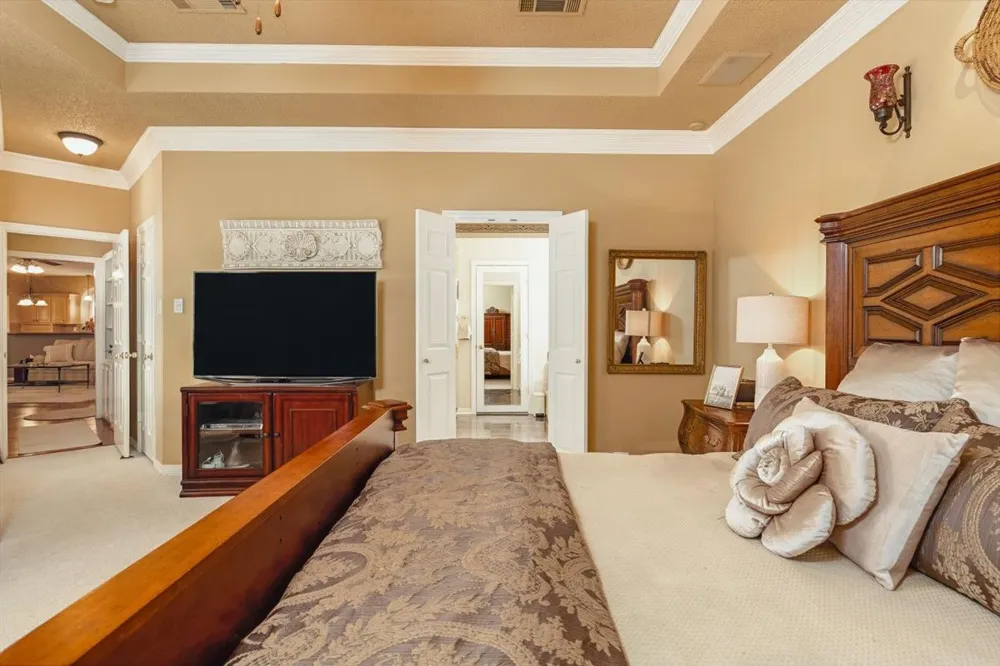 301 W Mill Valley Drive Colleyville, TX 76034